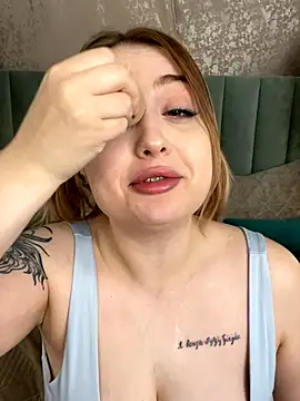  KellyMoors chat room