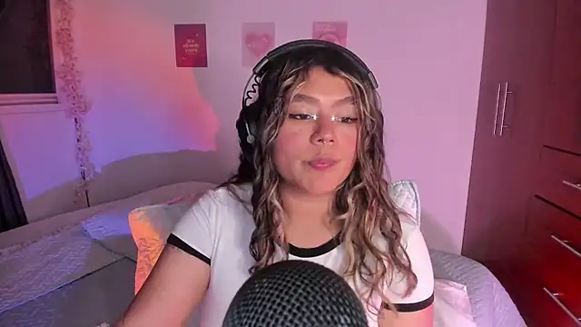 StephaniFox