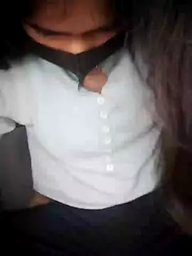 Webcam Model (Sexey-Puja)  is live.Free join now!