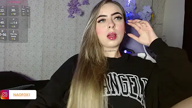 NaomiFox1