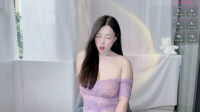 Bella_Ava