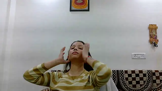  Aleena_Rai chat room