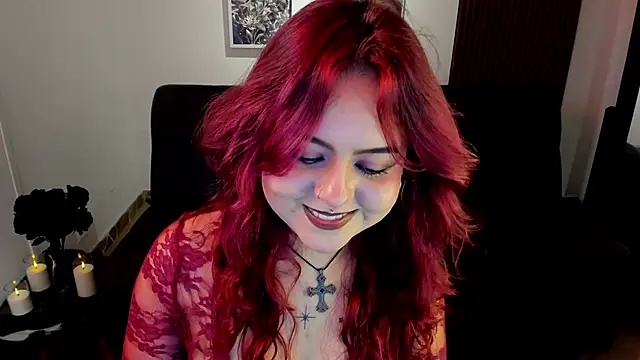 crimson_tati_