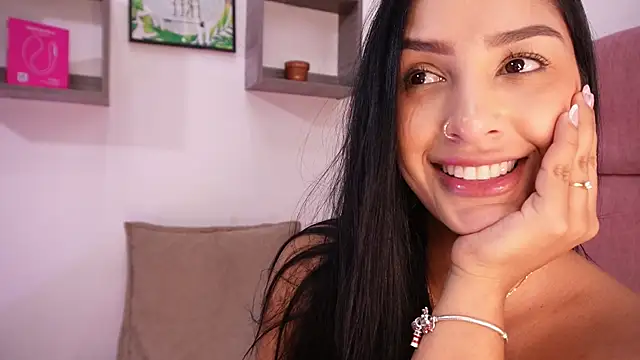 samantha_sw's Stripchat show and profile
