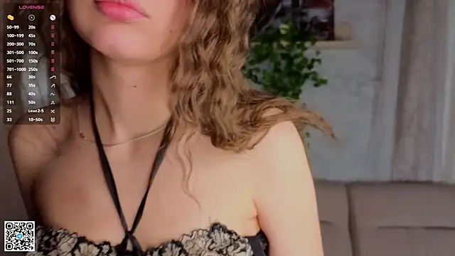 TashaCajune webcam stripchat model stream image