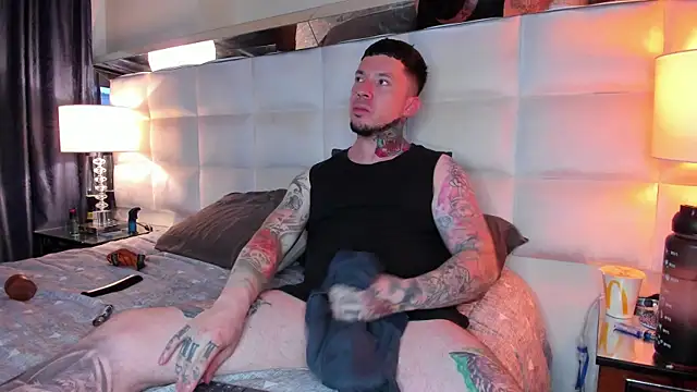 adam_tatto - Adam_tatto's free webcam - UK Sex Cams