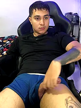 loki32men - Loki32men's free webcam - UK Sex Cams