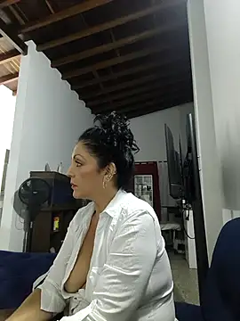 mijal_queen
