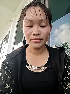 Young_vietnamese webcam stripchat model stream image