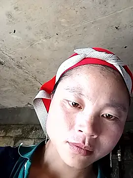  clara-cute chat room