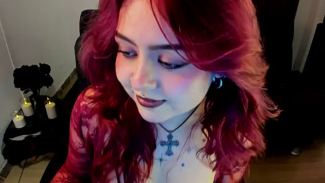 crimson_tati_
