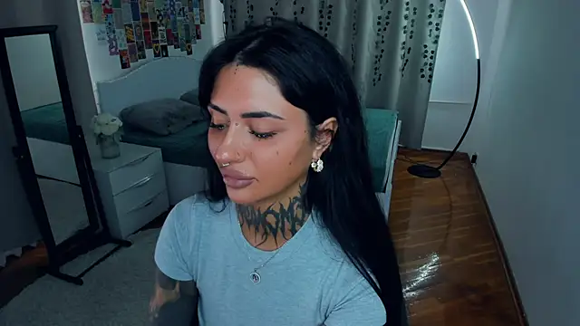 CharimgSabrina