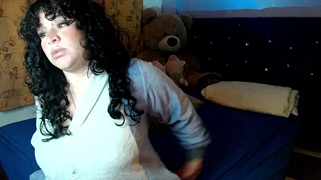 ANGELIQUE_KLANE