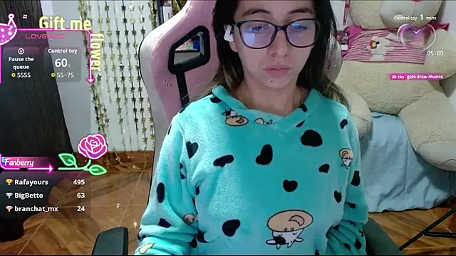 Maggie_Fox3