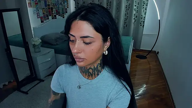 CharimgSabrina