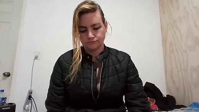 vagimosa - Vagimosa's free webcam - UK Sex Cams