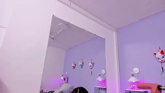 annieskov - AnnieSkov's free webcam - UK Sex Cams