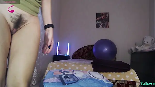 Kriss_brunette_5