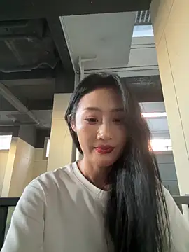 so-linger live cam screenshot female on Clip20 – Short Porn Clips & Live Cams