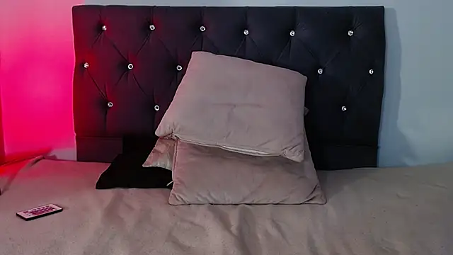 Tania_gh1 webcam stripchat model stream image