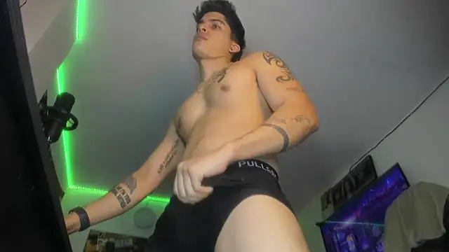 charlie_hotxxx