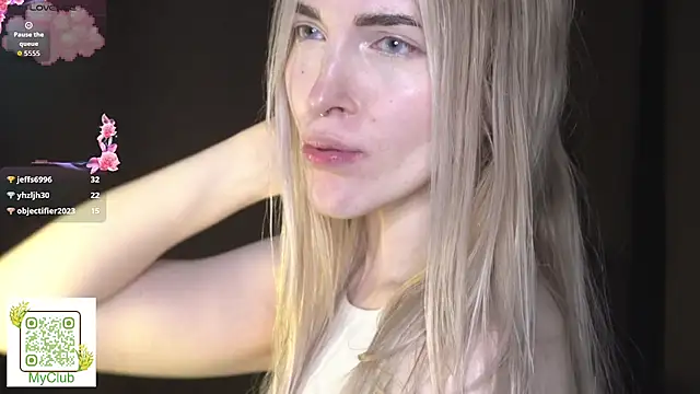 MaeEversley from StripChat is Private