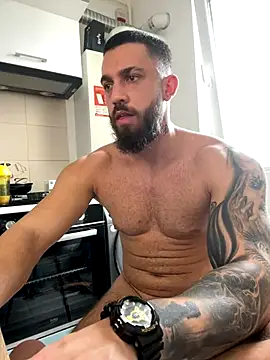 LustyMike_