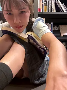 Adora188