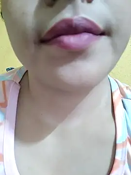 Webcam Model (Anki-doll)  is live.Free join now!