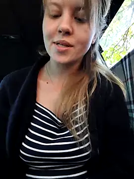 astisweet - AstiSWEET's free webcam - UK Sex Cams
