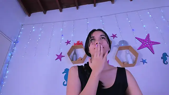 Emiily_Parkerr