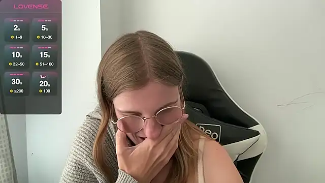 BustyKellyXXX