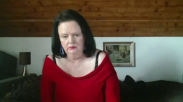 TiffanyMature