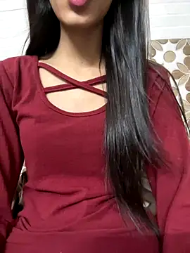 Webcam Model (Hotty_kaira)  is live.Free join now!