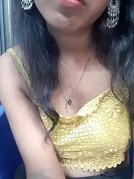 Webcam Model (Navya67)  is live.Free join now!