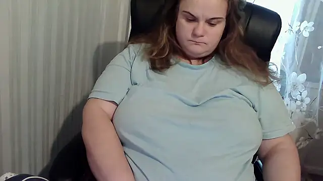 harmonykarera - HarmonyKarera's free webcam - UK Sex Cams