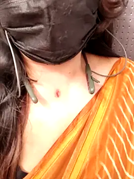 Webcam Model (Cutie_nila26)  is live.Free join now!