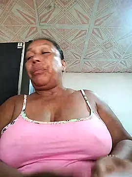 Webcam Model (Naomi-Mature)  is live.Free join now!