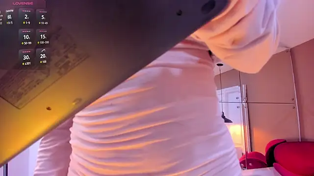 silvanacapelli - SilvanaCapelli's free webcam - UK Sex Cams