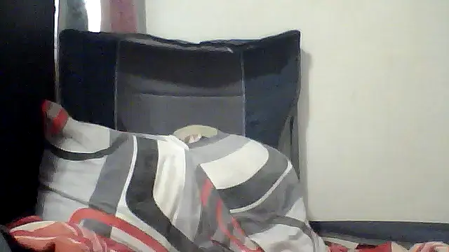 Glenorecornomaza webcam stripchat model stream image