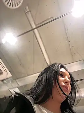 Tisha_Busty