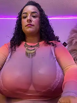 Webcam Model (ariadna_cooper)  is live.Free join now!