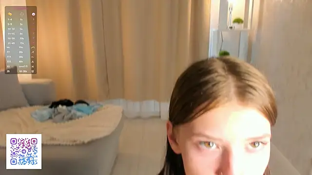AnnaleeJennie