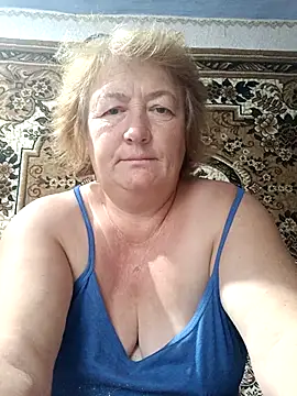 nikalove49011 - NikaLove49011's free webcam - UK Sex Cams