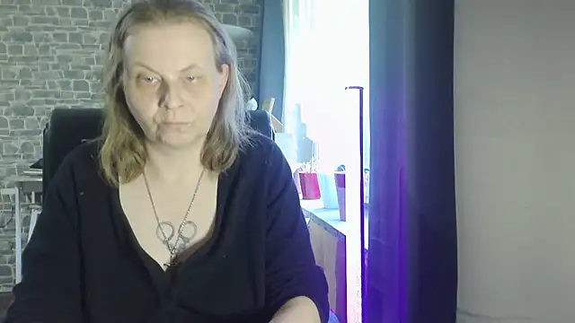 SweetPhoenix76