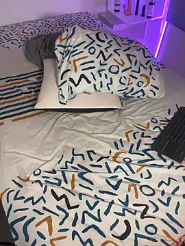 nicogreys - NicoGreys's free webcam - UK Sex Cams