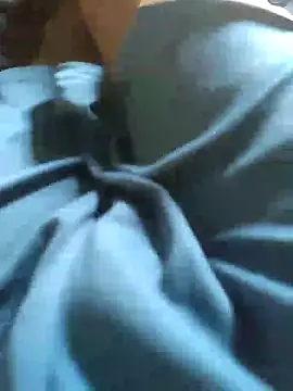 sexystrangerdick - Sexystrangerdick's free webcam - UK Sex Cams