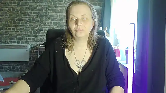 SweetPhoenix76