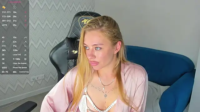 Melissa__White