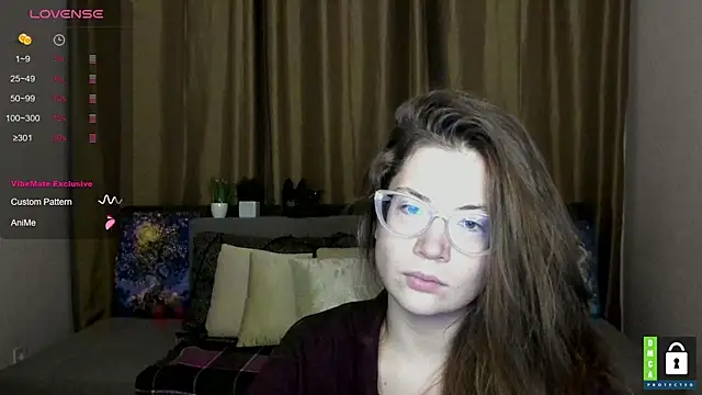 Alicia_redfollow